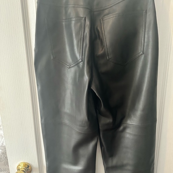 Black faux leather pants from Mango - Picture 5 of 5
